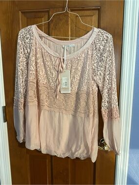 M & G Made in Italy Pale Blush Lace Tie-Neck Peasant Top